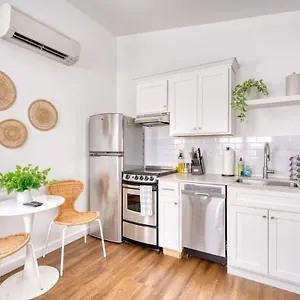  Apartment - Vibes Getaway Near Burnside & Laurelhurst!